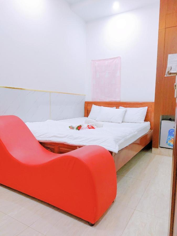 Thien Y Hotel Bai Sau 头顿 外观 照片
