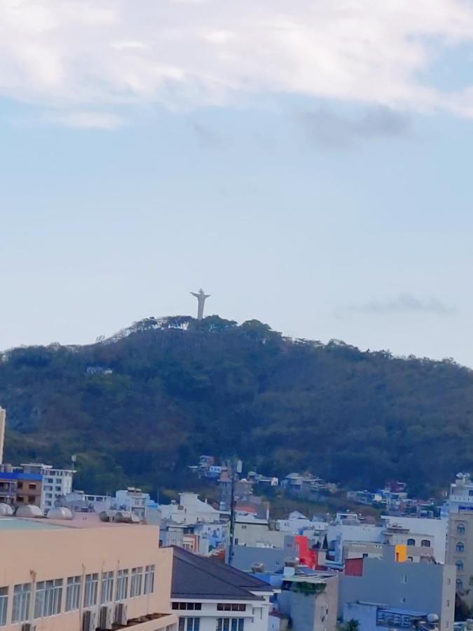 Thien Y Hotel Bai Sau 头顿 外观 照片
